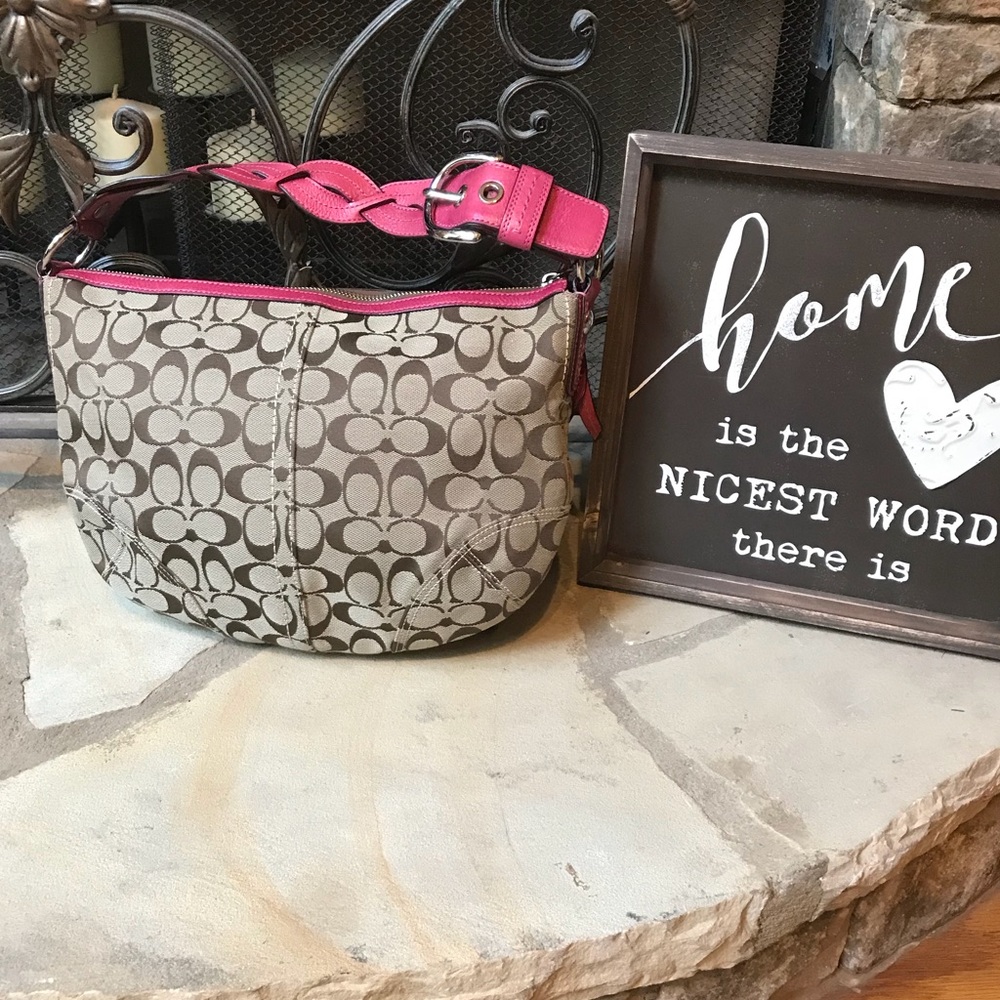 Coach Signature Shoulder Bag Purse